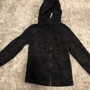 👏🏻 WEEKEND SALE👏🏻 Lululemon Camo Scuba Sweatsh